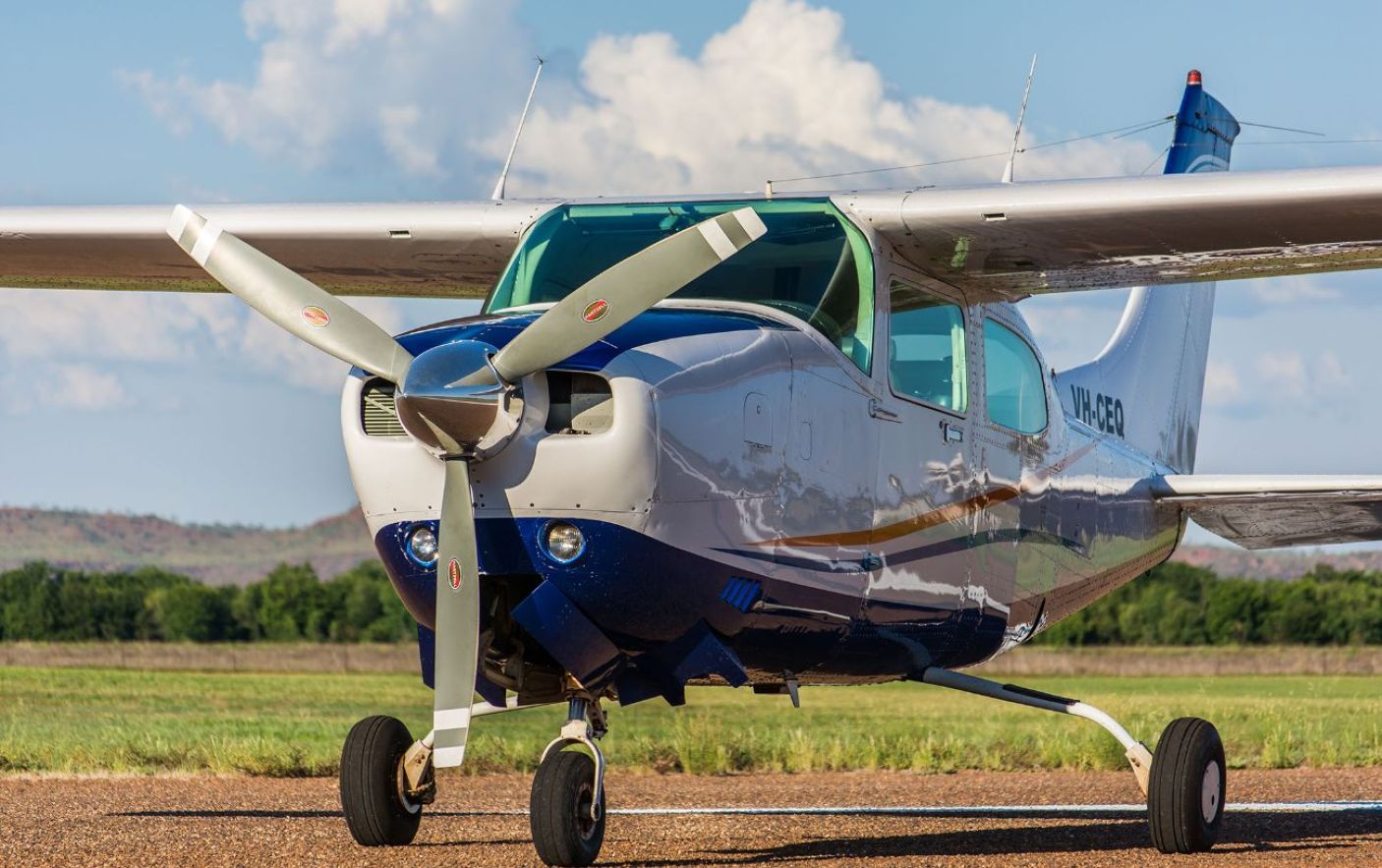 Cessna 210